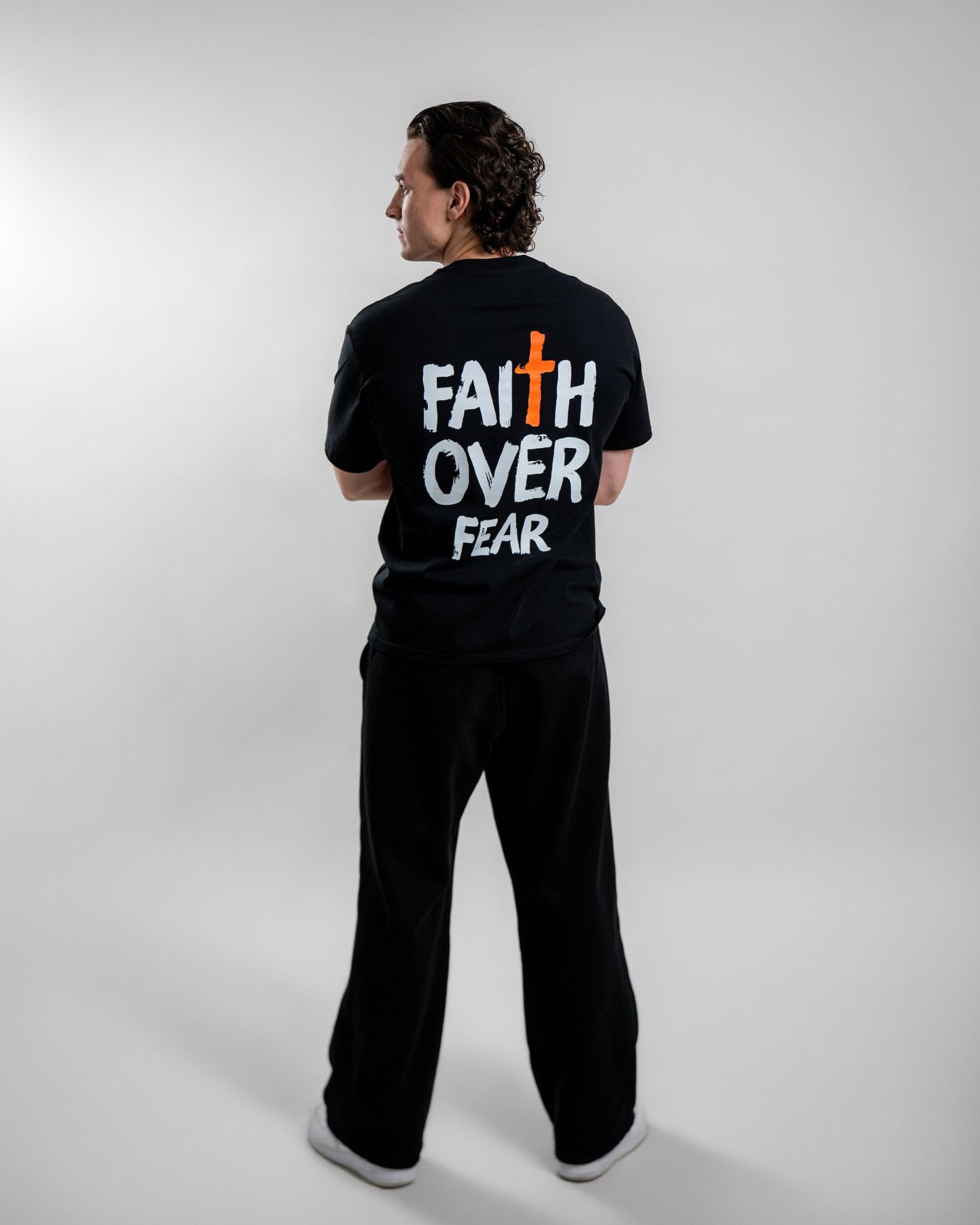 Faith Over Fear – Oversized T-shirt - Man - Lord Inspired