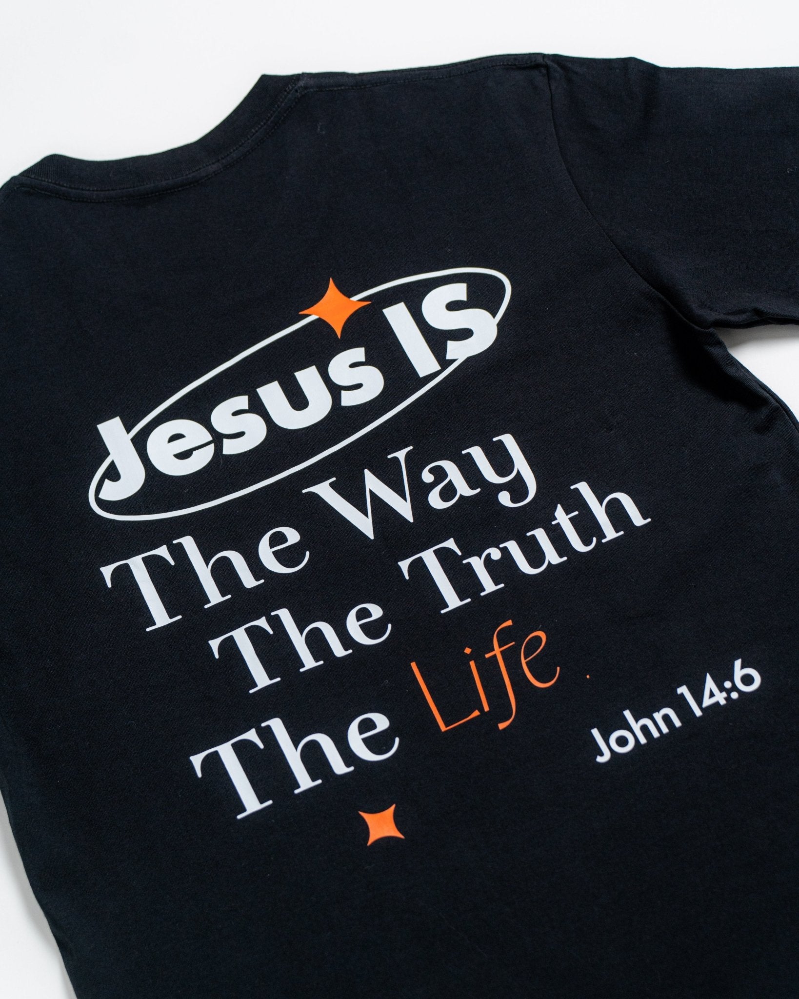 Jesus IS – Oversize - Lord Inspired
