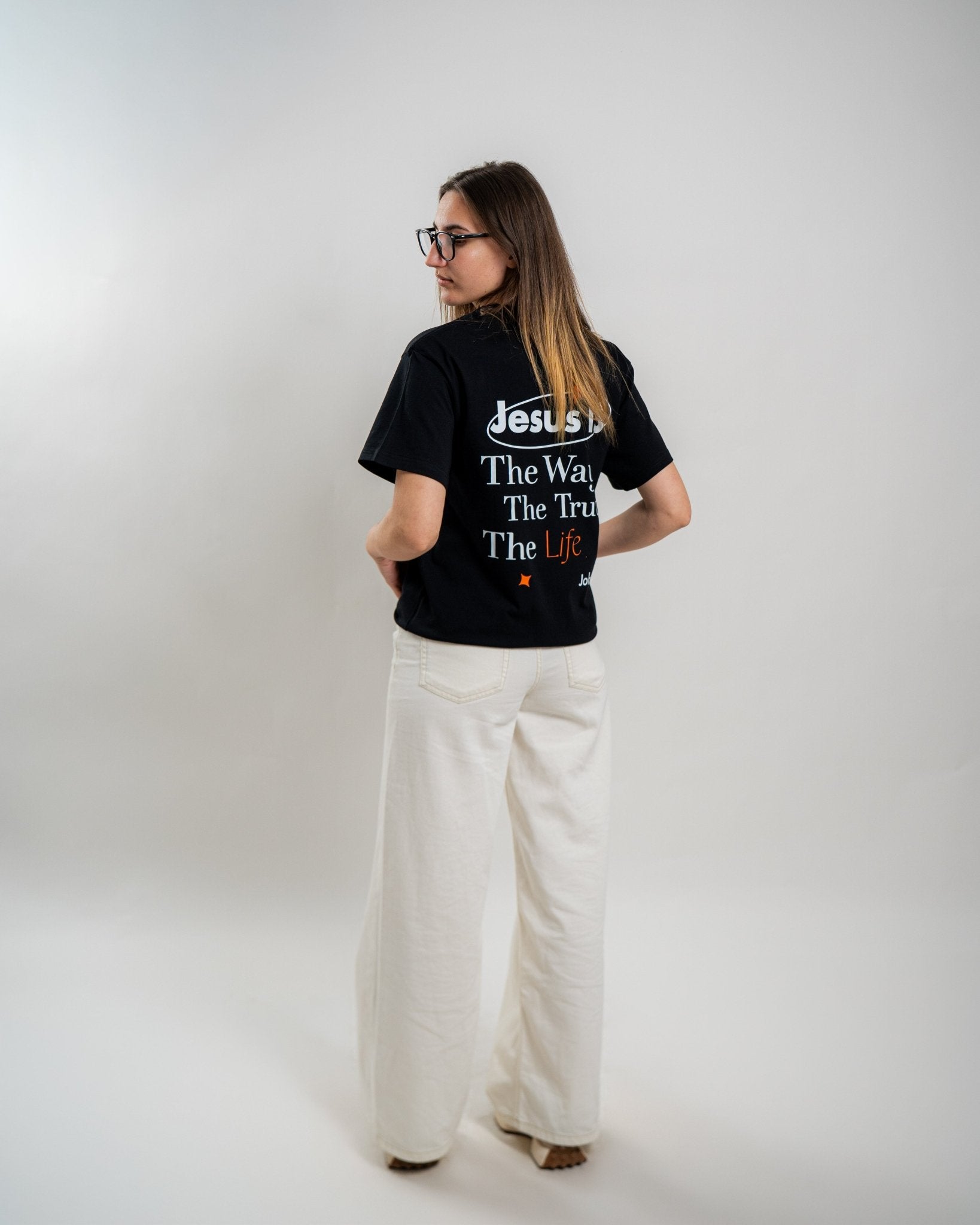 Jesus IS – Oversize - Lord Inspired